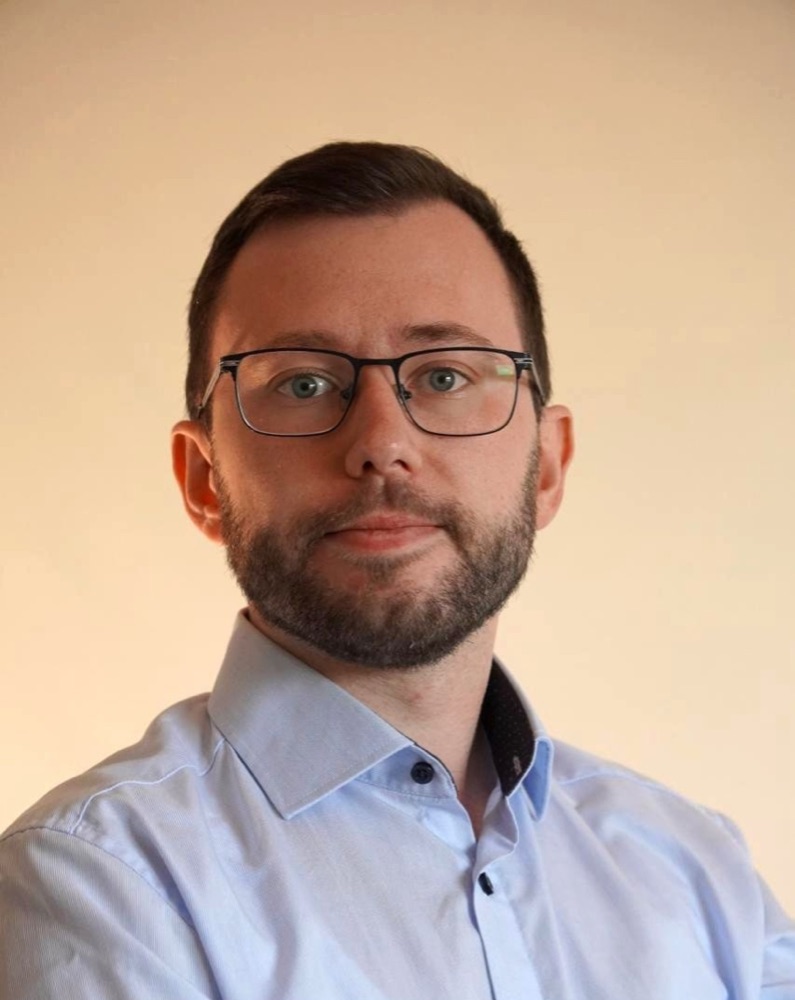 Porträt von Alexander Karasjuk